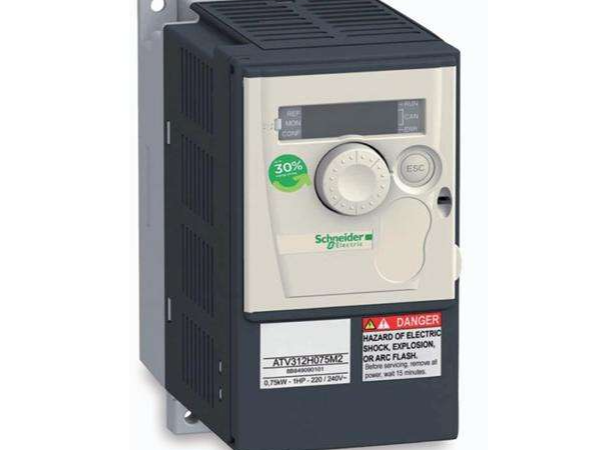 三盛機電供貨的施耐德<i style='color:red'>atv312</i>變頻器應用于塑料機械行業(yè)